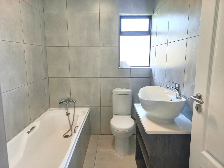 3 Bedroom Property for Sale in Groenvallei Western Cape